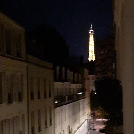 Calme Et Proche Tour Eiffel Paris Exterior foto